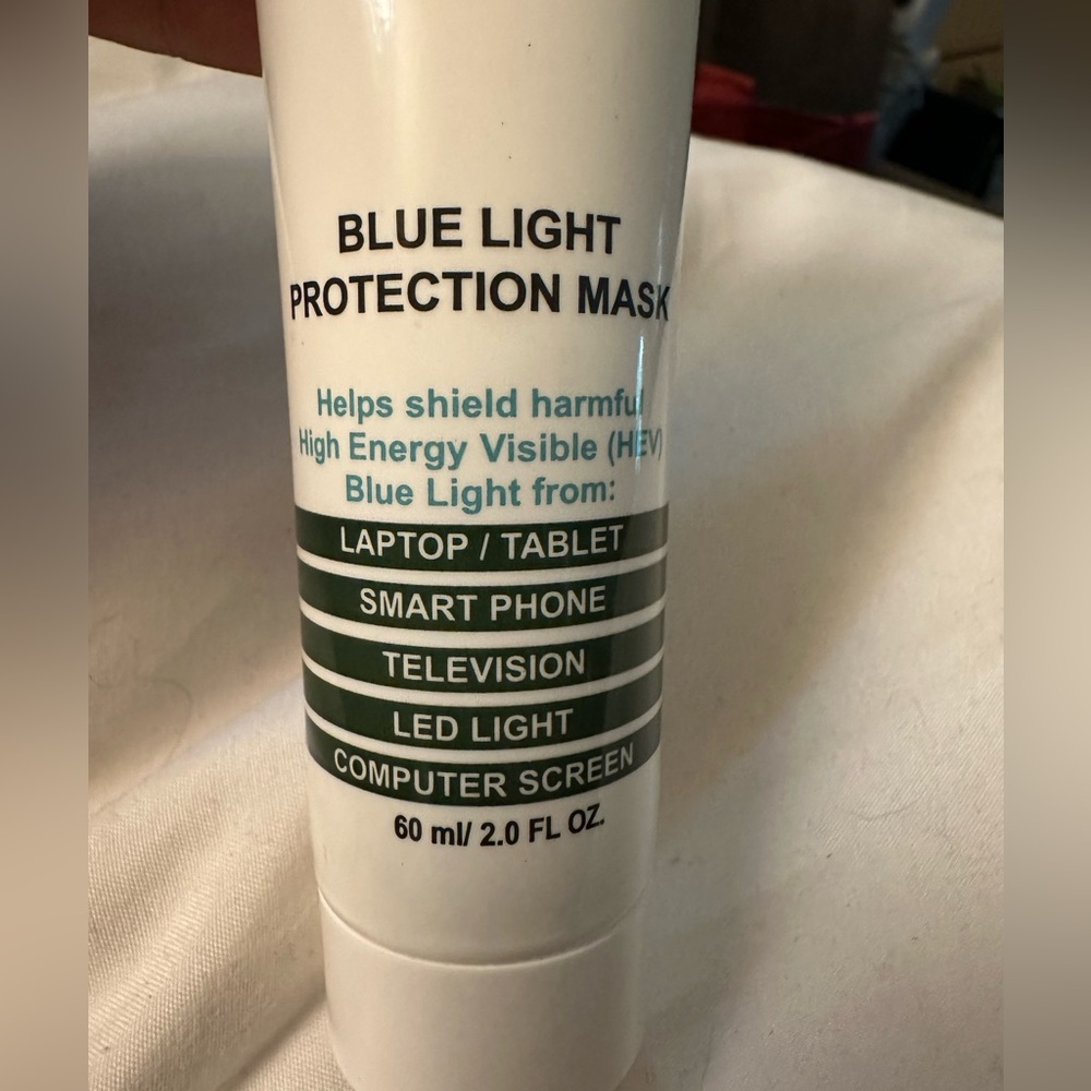 New. Sealed. Mudmasky blue light protection mask 2 fl oz - Picture 6 of 10